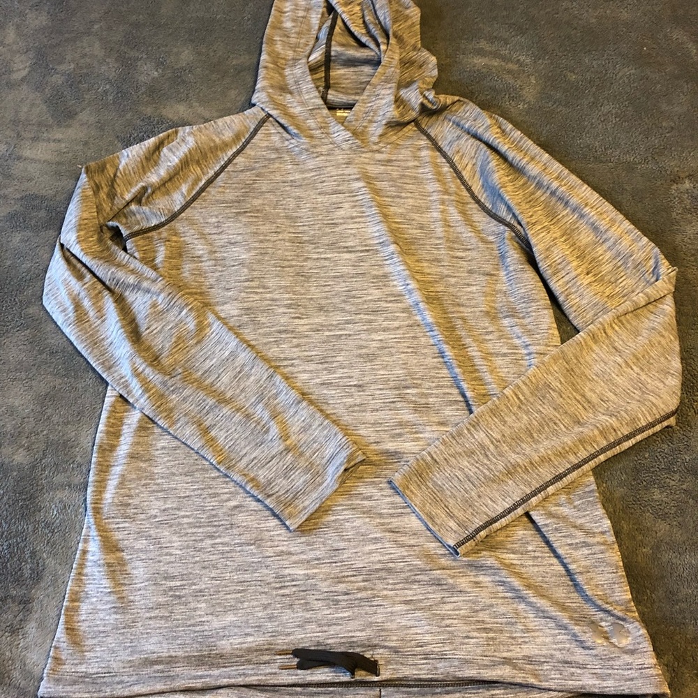 Under Armour Dry-Fit Hoodie - Womens